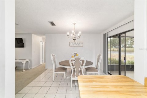 Touwnhouse à vendre à Ocala, Floride: 2 chambres, 85.84 m2 № 1761534 - photo 10