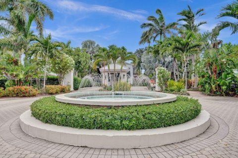 Купить кондоминиум в Форт-Лодердейл, Флорида 2 спальни, 117.43м2, № 2060833 - фото 3