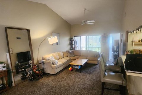 Condo in Venice, Florida, 2 bedrooms  № 2110849 - photo 4