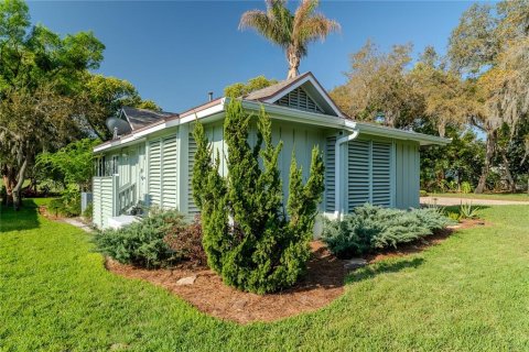 Villa ou maison à vendre à New Smyrna Beach, Floride: 4 chambres, 242.2 m2 № 2142842 - photo 6