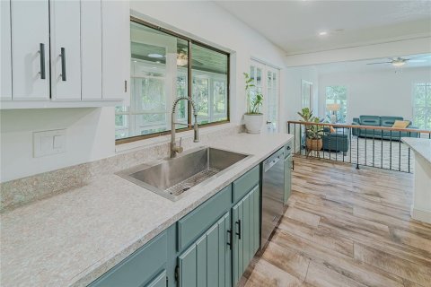 Villa ou maison à vendre à New Smyrna Beach, Floride: 4 chambres, 242.2 m2 № 2142842 - photo 20