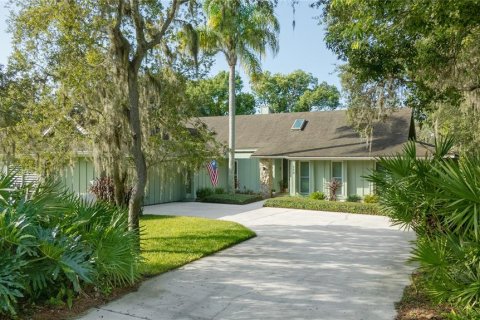 Villa ou maison à vendre à New Smyrna Beach, Floride: 4 chambres, 242.2 m2 № 2142842 - photo 2
