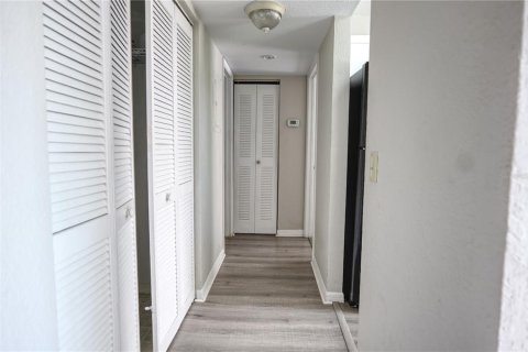 Condominio en venta en Orlando, Florida, 1 dormitorio, 62.52 m2 № 1587585 - foto 10