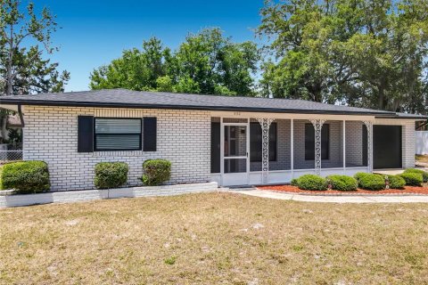 Casa en venta en Deltona, Florida, 3 dormitorios, 148.64 m2 № 2228246 - foto 2