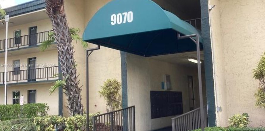 Condo à Tamarac, Floride, 2 chambres № 1969633