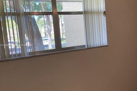 Copropriété à vendre à Tamarac, Floride: 2 chambres, 88.26 m2 № 1969633 - photo 3