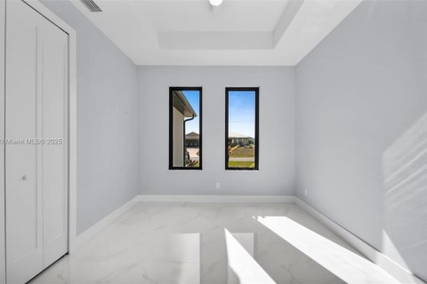 Купить виллу или дом в Кейп-Корал, Флорида 4 спальни, № 1975419 - фото 20