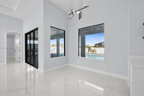 Купить виллу или дом в Кейп-Корал, Флорида 4 спальни, № 1975419 - фото 15