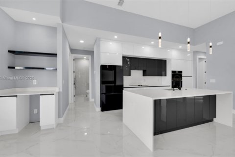 Купить виллу или дом в Кейп-Корал, Флорида 4 спальни, № 1975419 - фото 11