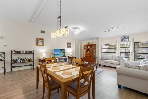 Casa en venta en Fort Myers, Florida, 2 dormitorios, 100.33 m2 № 1618367 - foto 15