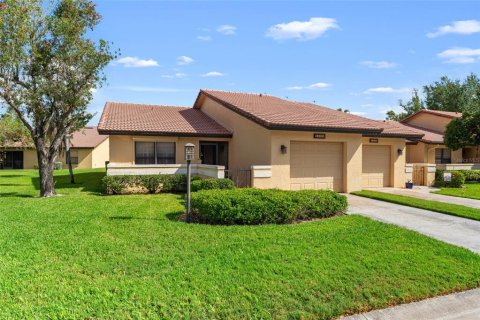 Casa en venta en Fort Myers, Florida, 2 dormitorios, 100.33 m2 № 1618367 - foto 3
