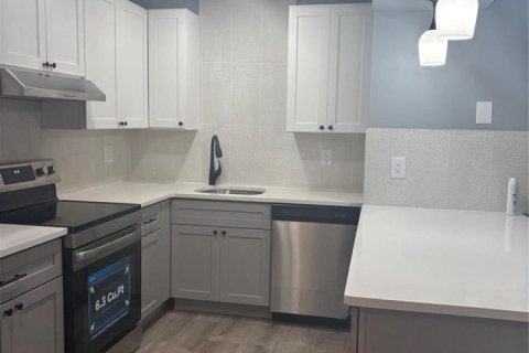 Condominio en Margate, Florida, 2 dormitorios № 2261252