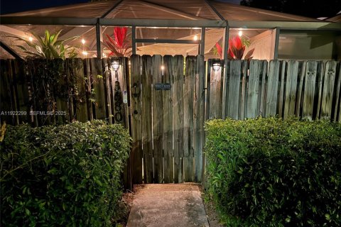 Copropriété à louer à Wellington, Floride: 2 chambres, 93 m2 № 1982190 - photo 5