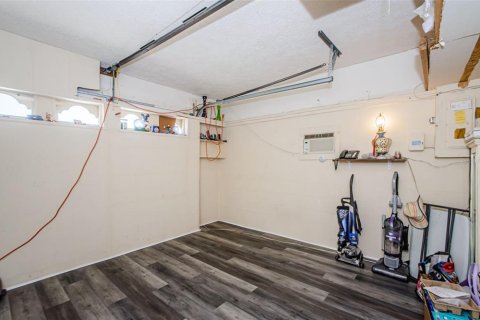 Casa en venta en Port Richey, Florida, 2 dormitorios, 137.5 m2 № 1722204 - foto 23