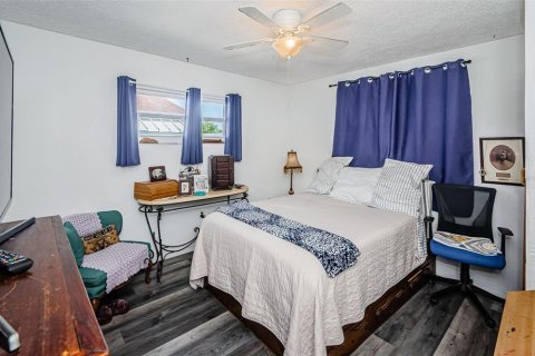 Casa en venta en Port Richey, Florida, 2 dormitorios, 137.5 m2 № 1722204 - foto 21