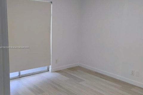 Купить кондоминиум в Бока-Ратон, Флорида 1 спальня, 65.03м2, № 1976145 - фото 14