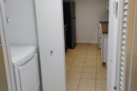 Купить кондоминиум в Бока-Ратон, Флорида 1 спальня, 65.03м2, № 1976145 - фото 12