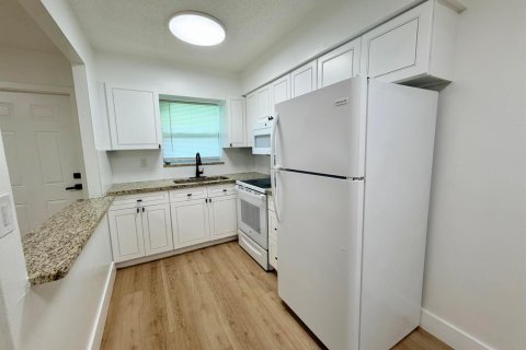Appartement à louer à Pompano Beach, Floride: 1 chambre, 65.03 m2 № 2426382 - photo 16