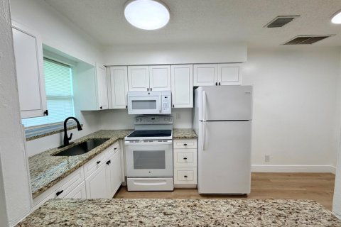 Appartement à louer à Pompano Beach, Floride: 1 chambre, 65.03 m2 № 2426382 - photo 14