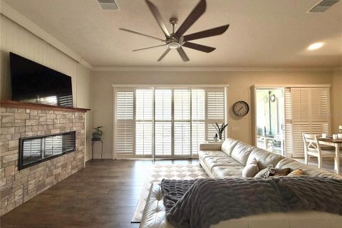 House in Land O' Lakes, Florida 4 bedrooms, 281.77 sq.m. № 2351453 - photo 23