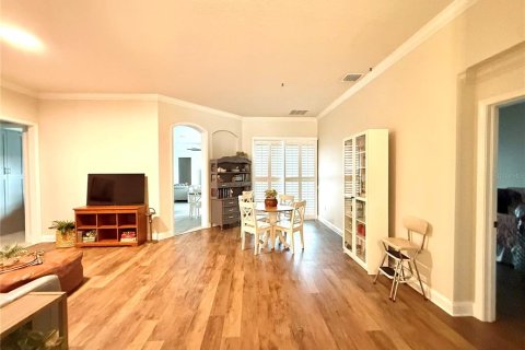 House in Land O' Lakes, Florida 4 bedrooms, 281.77 sq.m. № 2351453 - photo 19