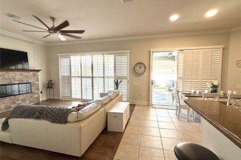 House in Land O' Lakes, Florida 4 bedrooms, 281.77 sq.m. № 2351453 - photo 28