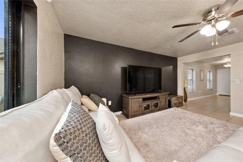 Villa ou maison à vendre à Lakeland, Floride: 4 chambres, 174.66 m2 № 2416904 - photo 9