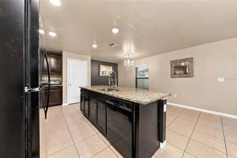 Villa ou maison à vendre à Lakeland, Floride: 4 chambres, 174.66 m2 № 2416904 - photo 5