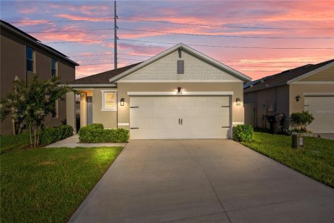 Villa ou maison à Poinciana, Floride 3 chambres, 148.64 m2 № 2210317