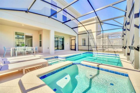 Casa en venta en Kissimmee, Florida, 6 dormitorios, 305.74 m2 № 1518996 - foto 23