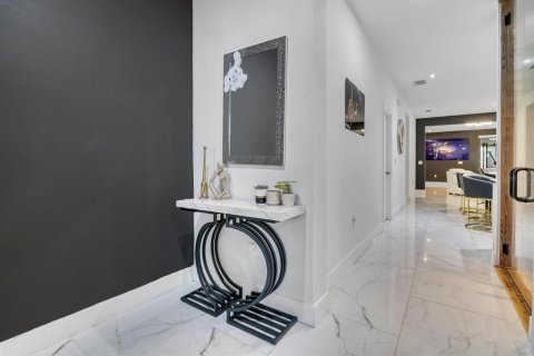 Villa ou maison à vendre à Kissimmee, Floride: 4 chambres, 223.71 m2 № 1609020 - photo 15