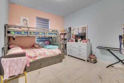 Villa ou maison à vendre à Kissimmee, Floride: 4 chambres, 223.71 m2 № 1609020 - photo 27