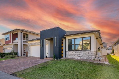 Villa ou maison à vendre à Kissimmee, Floride: 4 chambres, 223.71 m2 № 1609020 - photo 3