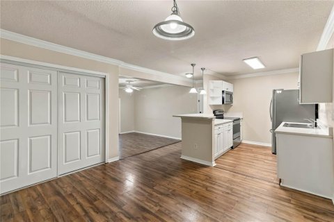 Copropriété à vendre à Altamonte Springs, Floride: 2 chambres, 97.83 m2 № 2389279 - photo 8