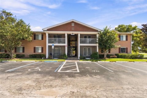 Copropriété à vendre à Altamonte Springs, Floride: 2 chambres, 97.83 m2 № 2389279 - photo 2