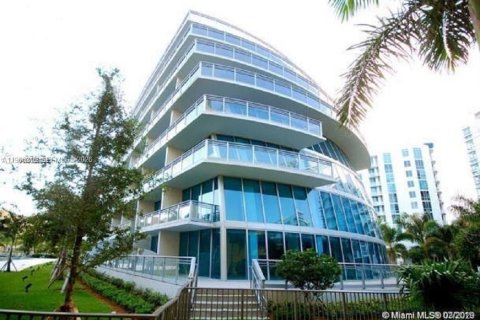 Condominio en venta en Aventura, Florida, 1 dormitorio № 2081294 - foto 2