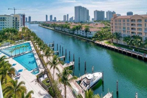 Condominio en venta en Aventura, Florida, 1 dormitorio № 2081294 - foto 6