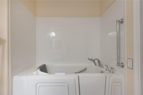 Casa en venta en Clermont, Florida, 2 dormitorios, 127.65 m2 № 1723071 - foto 18