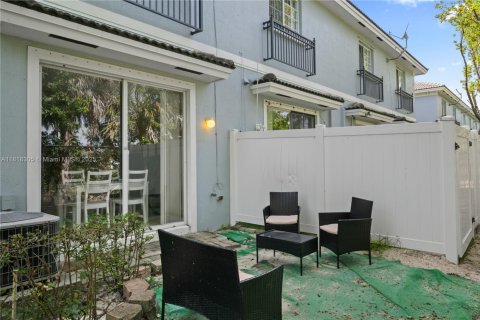 Townhouse in Lauderhill, Florida 2 bedrooms, 117.15 sq.m. № 1776342 - photo 23