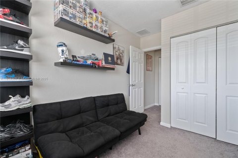 Townhouse in Lauderhill, Florida 2 bedrooms, 117.15 sq.m. № 1776342 - photo 17