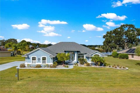 Villa ou maison à Wildwood, Floride 4 chambres, 192.87 m2 № 2314114
