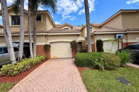 Купить таунхаус в Уэстон, Флорида 2 спальни, 128.76м2, № 2068236 - фото 2