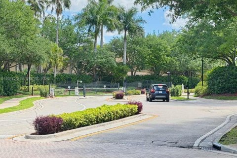 Купить таунхаус в Уэстон, Флорида 2 спальни, 128.76м2, № 2068236 - фото 6