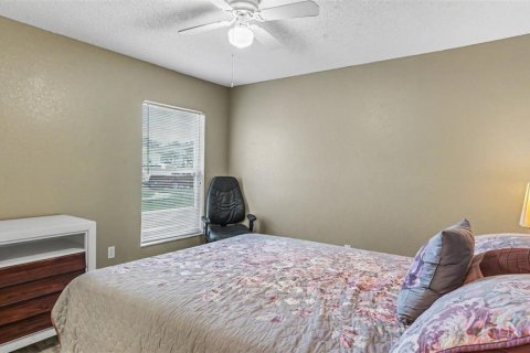 House in Lakeland, Florida 3 bedrooms, 174.66 sq.m. № 2296380 - photo 23