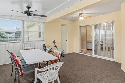 House in Lakeland, Florida 3 bedrooms, 174.66 sq.m. № 2296380 - photo 27