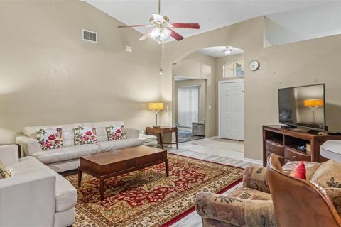 House in Lakeland, Florida 3 bedrooms, 174.66 sq.m. № 2296380 - photo 9
