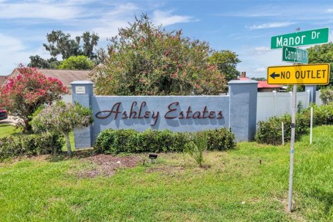 House in Lakeland, Florida 3 bedrooms, 174.66 sq.m. № 2296380 - photo 29