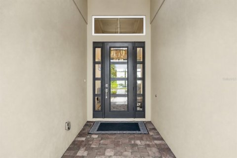 House in Sarasota, Florida 3 bedrooms, 266.35 sq.m. № 2396111 - photo 6