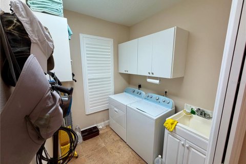 Casa en venta en Sarasota, Florida, 3 dormitorios, 151.24 m2 № 2383586 - foto 3