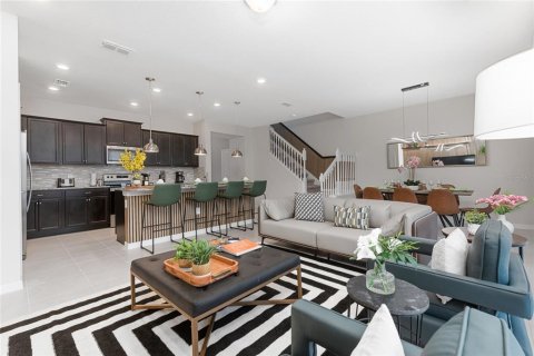 Adosado en venta en Davenport, Florida, 5 dormitorios, 212.1 m2 № 2239847 - foto 10